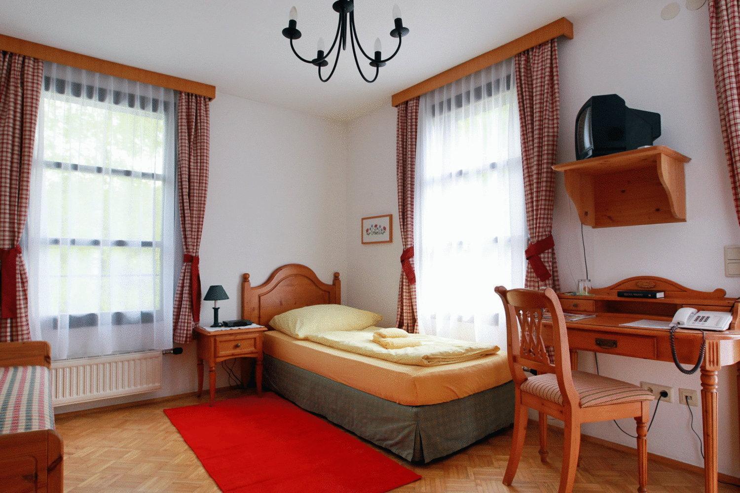 Steinschalerhof Hotel Warth  ภายนอก รูปภาพ