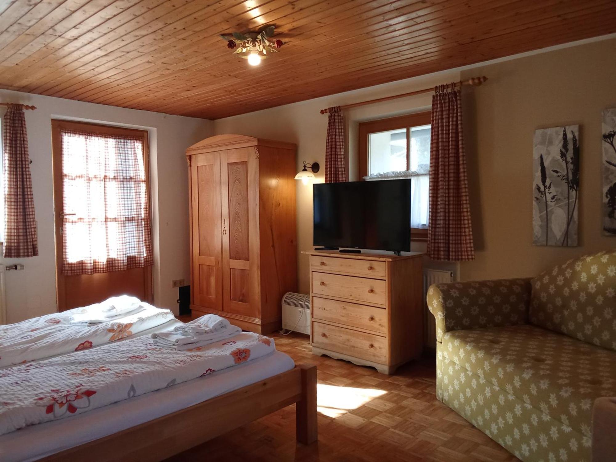 Steinschalerhof Hotel Warth  ภายนอก รูปภาพ
