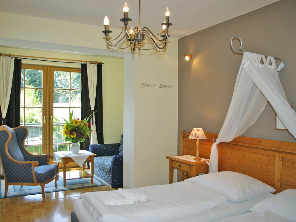 Steinschalerhof Hotel Warth  ภายนอก รูปภาพ