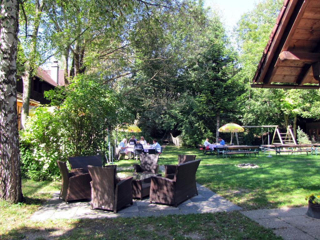 Steinschalerhof Hotel Warth  ภายนอก รูปภาพ